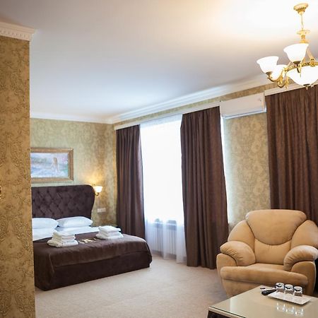 Hotel Astoria Mikołajów Zewnętrze zdjęcie